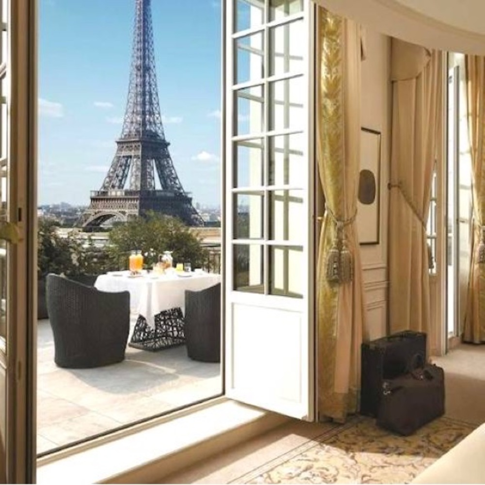 Meet your Posher, Christine